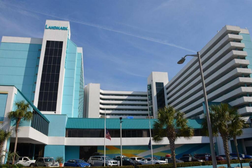 Remodeled Condo, Waterpark View At Landmark Resort マートルビーチ エクステリア 写真